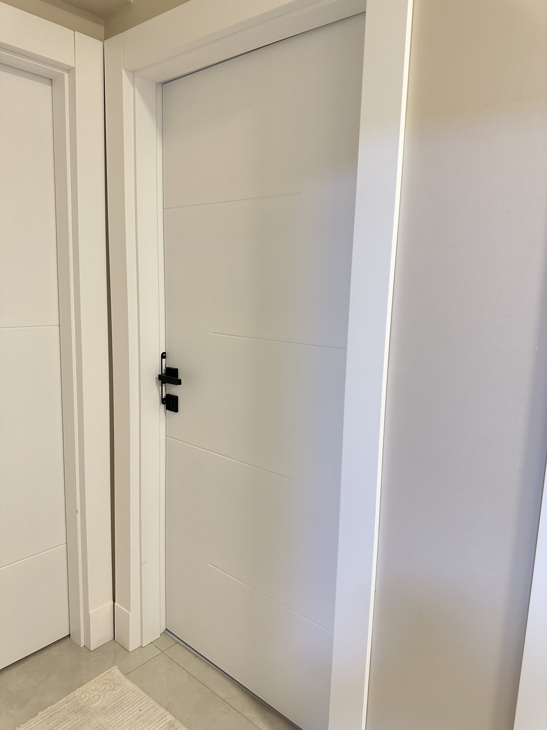 Ankara Lake İç Kapı